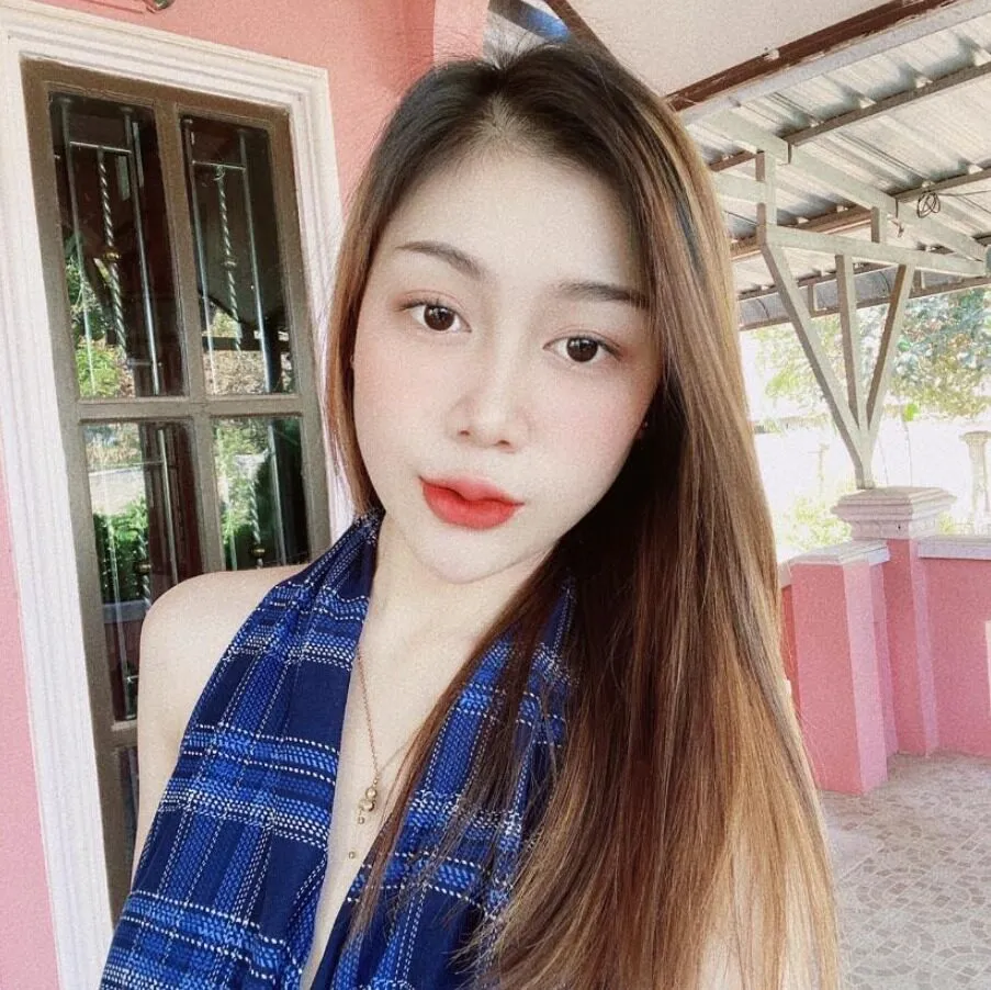 Lan Chi trực tiếp quảng cáo và tiếp thị thương hiệu exodus-international.org